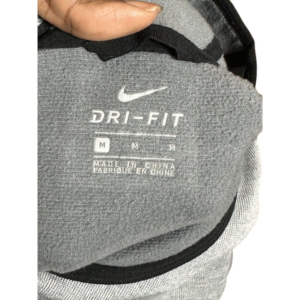 Nike Dri-FIT Hoodie Womens Medium Gray Pullover Athletic Sweatshirt - Picture 3 of 7